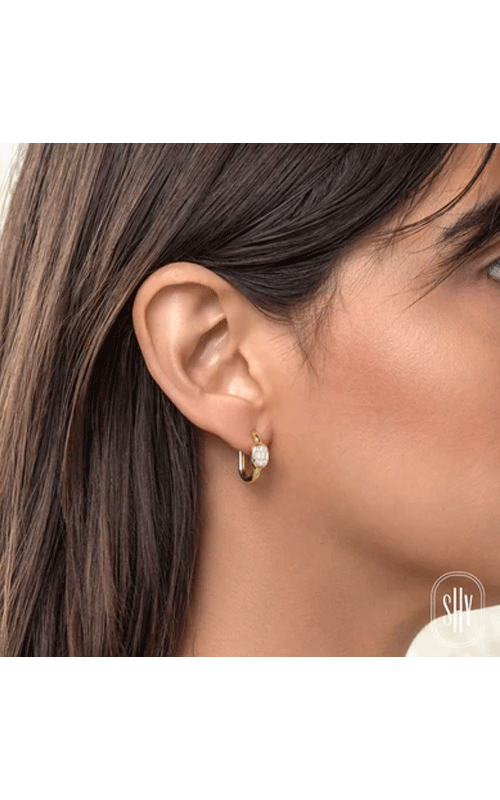 Shy Creation Hoop Diamond Earring