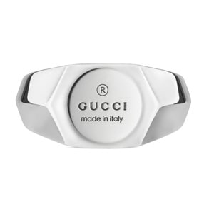 A Gucci sterling silver ring for men.