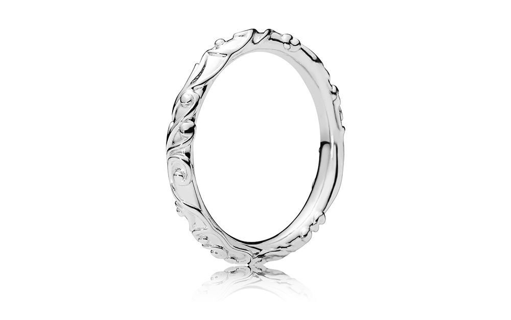 Pandora Regal Beauty Fashion Ring