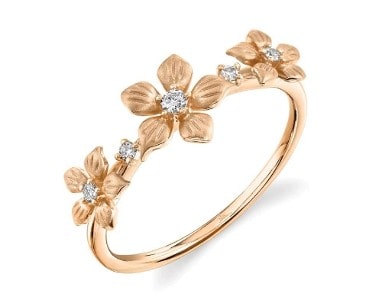 Floral fashion ring with rose gold and diamonds by Shy Creation